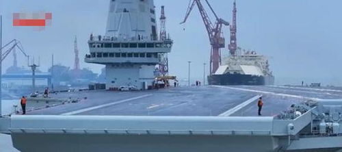 福建艦下水海試，殲-35確認上艦，32面相控陣雷達引領全球